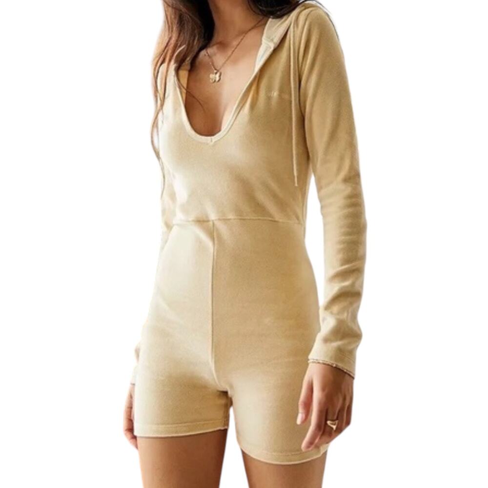 Urban Outfitters iets frans Kenny Soft Velour Hooded Playsuit Romper Sz M Cream
